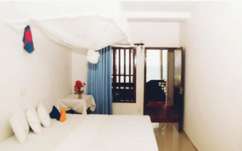 היקדואה Githmini Beach House And Toures מראה חיצוני תמונה